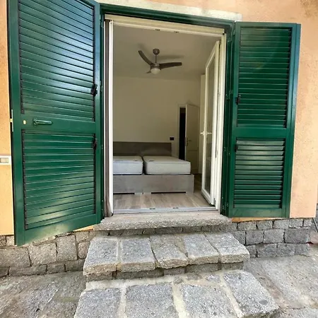 Residenza Le Sughere 프로키오
