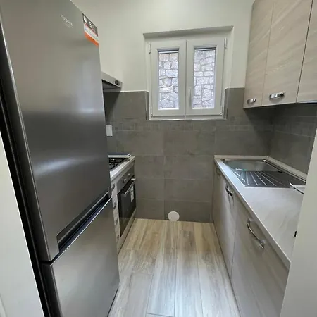 Residenza Le Sughere * 프로키오